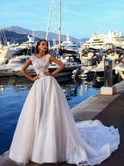 Свадебное платье Mari. Силуэт Пышное, А-силуэт. Цвет Айвори / Капучино. Вид 1