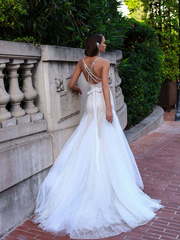 Свадебное платье Rebeca. Силуэт А-силуэт, Рыбка. Цвет Белый / Молочный. Вид 2