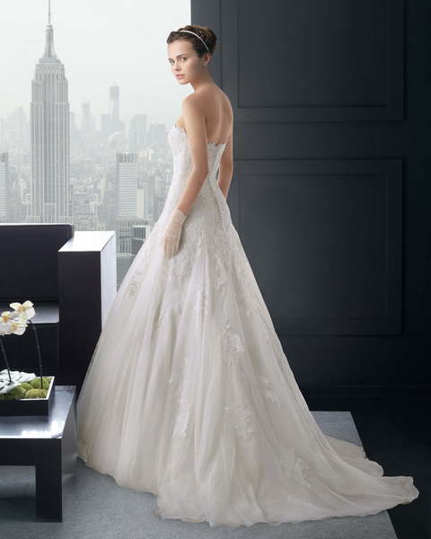 Свадебное платье Malory. Силуэт А-силуэт. Цвет Белый / Молочный. Вид 2