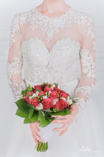 Свадебное платье 2006. Силуэт А-силуэт. Цвет Белый / Молочный. Вид 5