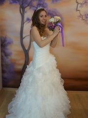 Свадебное платье 2010. Силуэт А-силуэт. Цвет Белый / Молочный. Вид 2