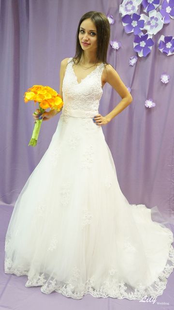 Свадебное платье 2032. Силуэт А-силуэт. Цвет Белый / Молочный. Вид 1