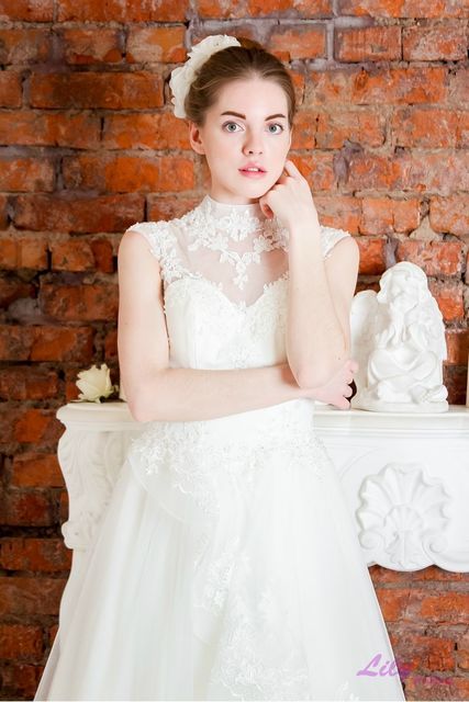 Свадебное платье 2044. Силуэт А-силуэт. Цвет Белый / Молочный. Вид 3