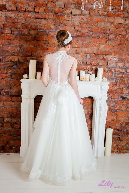 Свадебное платье 2044. Силуэт А-силуэт. Цвет Белый / Молочный. Вид 4