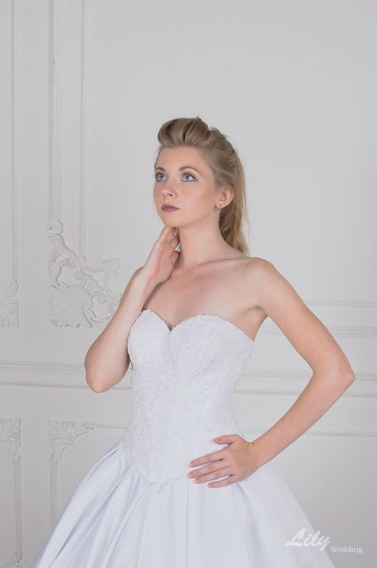 Свадебное платье 2055. Силуэт А-силуэт. Цвет Белый / Молочный. Вид 3