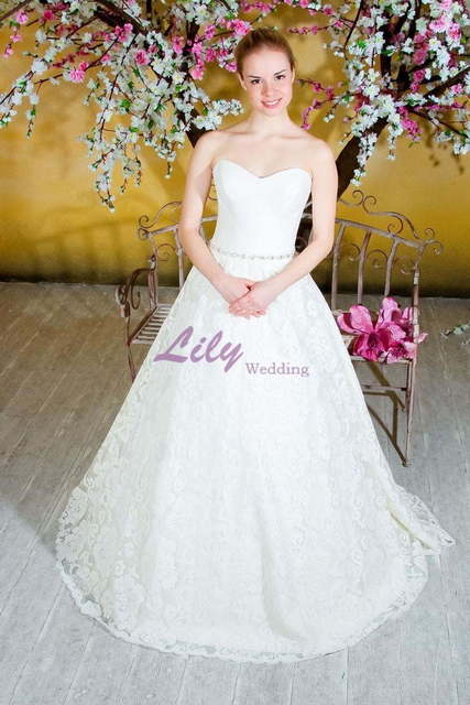 Свадебное платье 2108. Силуэт А-силуэт. Цвет Белый / Молочный. Вид 3