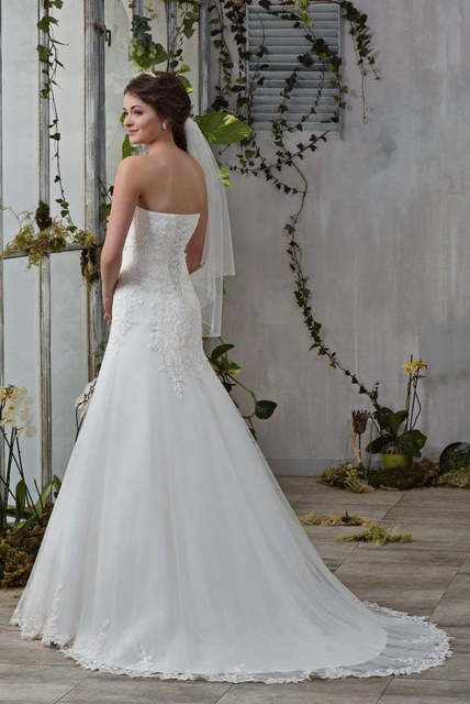 Свадебное платье 3041. Силуэт А-силуэт. Цвет Белый / Молочный. Вид 2