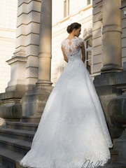 Свадебное платье Avril. Силуэт А-силуэт. Цвет Белый / Молочный. Вид 2