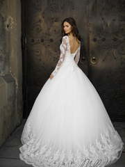 Свадебное платье Carmen. Силуэт Пышное, А-силуэт. Цвет Белый / Молочный. Вид 2