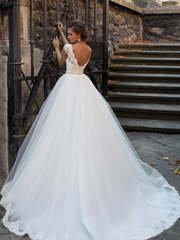 Свадебное платье Cheriz. Силуэт Пышное, А-силуэт. Цвет Белый / Молочный. Вид 2