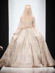 Свадебное платье Berenice. Силуэт Пышное, А-силуэт. Цвет Айвори / Капучино. Вид 1