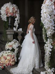 Свадебное платье Corrisposta. Силуэт А-силуэт. Цвет Белый / Молочный. Вид 2