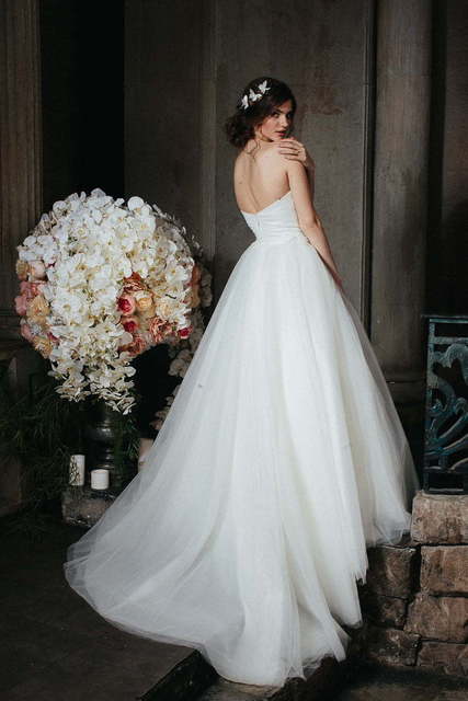 Свадебное платье Sentimentale. Силуэт А-силуэт. Цвет Белый / Молочный. Вид 2