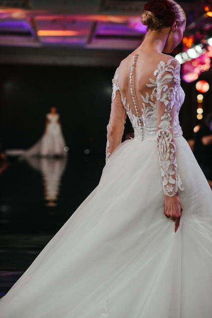 Свадебное платье Ti Ammiro. Силуэт А-силуэт. Цвет Белый / Молочный. Вид 2