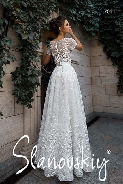 Свадебное платье 17011. Силуэт А-силуэт, Прямое. Цвет Белый / Молочный. Вид 3