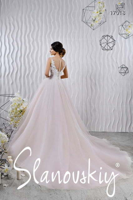 Свадебное платье Luara-17018. Силуэт Пышное, А-силуэт. Цвет Белый / Молочный, оттенки Розового. Вид 2