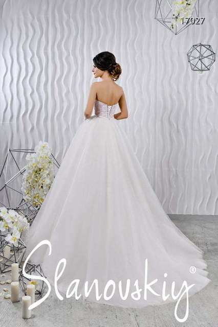 Свадебное платье 17027. Силуэт Пышное, А-силуэт. Цвет Белый / Молочный, оттенки Розового. Вид 2