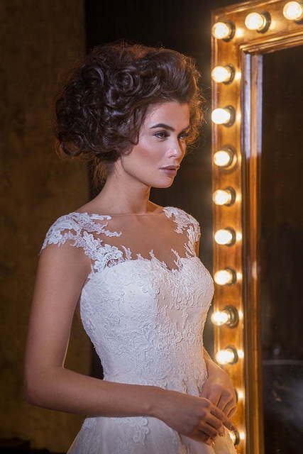 Свадебное платье 15229. Силуэт А-силуэт. Цвет Айвори / Капучино, Белый / Молочный. Вид 3