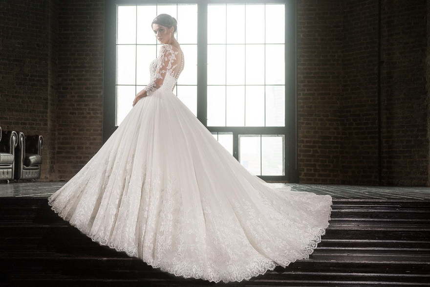 Свадебное платье 15954. Силуэт Пышное, А-силуэт. Цвет Белый / Молочный. Вид 2