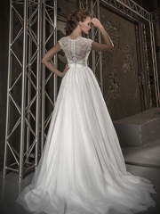 Свадебное платье Deca. Силуэт А-силуэт, Прямое. Цвет Белый / Молочный. Вид 2