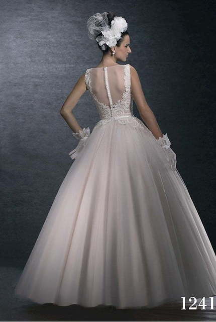 Свадебное платье 1241. Силуэт Пышное, А-силуэт. Цвет Белый / Молочный, оттенки Розового. Вид 2