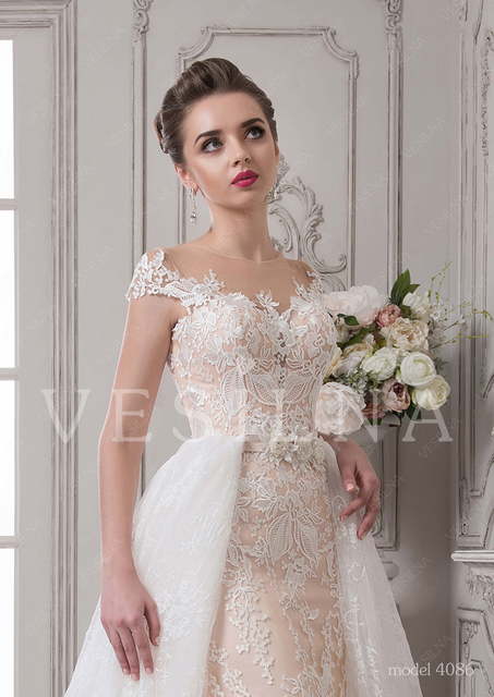 Свадебное платье 4086. Силуэт А-силуэт, Прямое. Цвет Айвори / Капучино, Белый / Молочный, Персик / Оранжевый. Вид 3