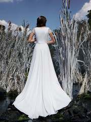 Свадебное платье Andrea. Силуэт А-силуэт, Прямое. Цвет Белый / Молочный. Вид 2