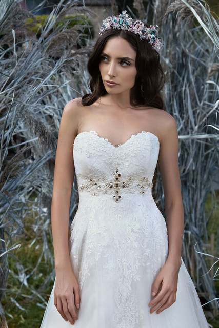 Свадебное платье Djudi. Силуэт А-силуэт. Цвет Белый / Молочный. Вид 4