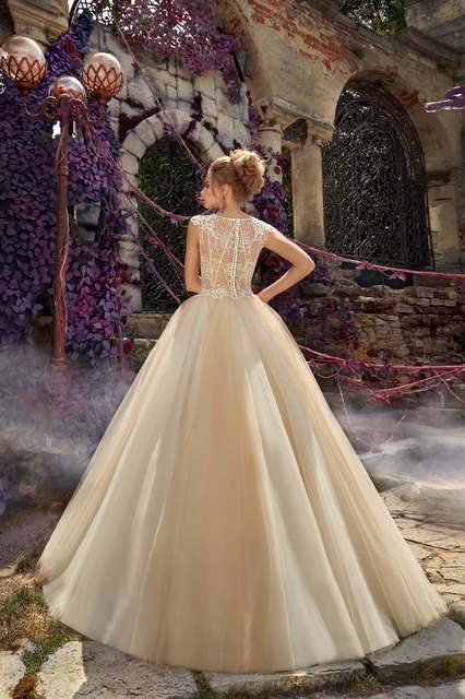 Свадебное платье Paris. Силуэт Пышное, А-силуэт. Цвет Айвори / Капучино, Персик / Оранжевый. Вид 2