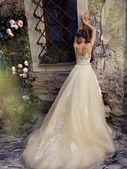 Свадебное платье Гади. Силуэт Пышное, А-силуэт. Цвет Айвори / Капучино, Персик / Оранжевый. Вид 2