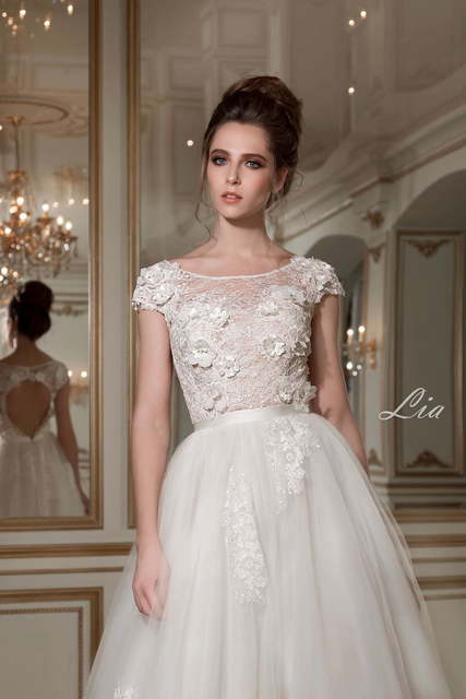 Свадебное платье Lia. Силуэт А-силуэт. Цвет Айвори / Капучино, Белый / Молочный. Вид 4