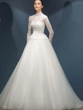 Свадебное платье Atria. Силуэт Пышное, А-силуэт. Цвет Белый / Молочный. Вид 1