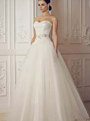 Свадебное платье Adele. Силуэт А-силуэт. Цвет Белый / Молочный, Айвори / Капучино. Вид 1