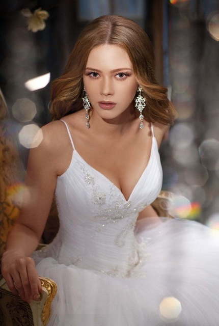 Свадебное платье Sutter. Силуэт Пышное, А-силуэт. Цвет Белый / Молочный. Вид 2