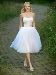 Свадебное платье Utrica. Силуэт Пышное, А-силуэт. Цвет Белый / Молочный, Айвори / Капучино, Персик / Оранжевый. Вид 1