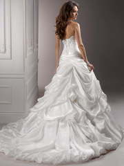 Свадебное платье Juliana. Силуэт А-силуэт, Рыбка. Цвет Белый / Молочный. Вид 2