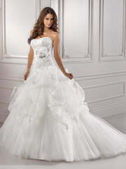 Свадебное платье Selin. Силуэт Пышное, А-силуэт. Цвет Белый / Молочный. Вид 1