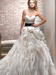 Свадебное платье M006. Силуэт Пышное, А-силуэт. Цвет Белый / Молочный, Айвори / Капучино. Вид 1