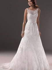 Свадебное платье M063. Силуэт А-силуэт. Цвет Белый / Молочный. Вид 1