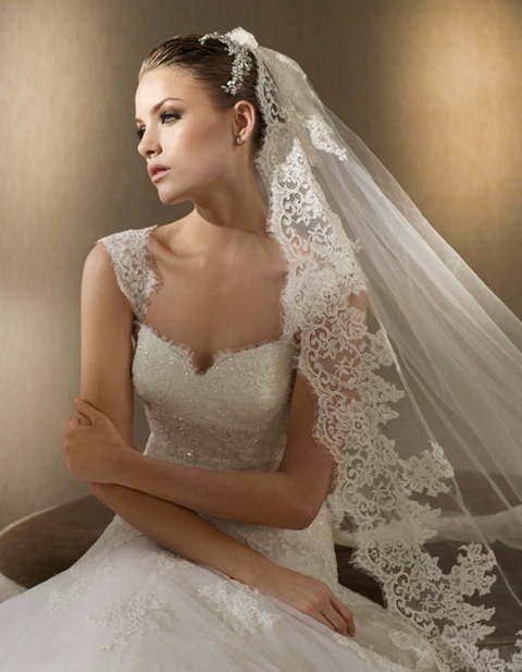 Свадебное платье Rafaga. Силуэт А-силуэт. Цвет Айвори / Капучино, Белый / Молочный. Вид 3