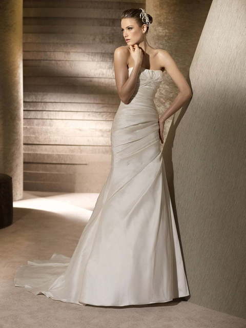 Свадебное платье Rala. Силуэт А-силуэт. Цвет Айвори / Капучино, Белый / Молочный. Вид 2