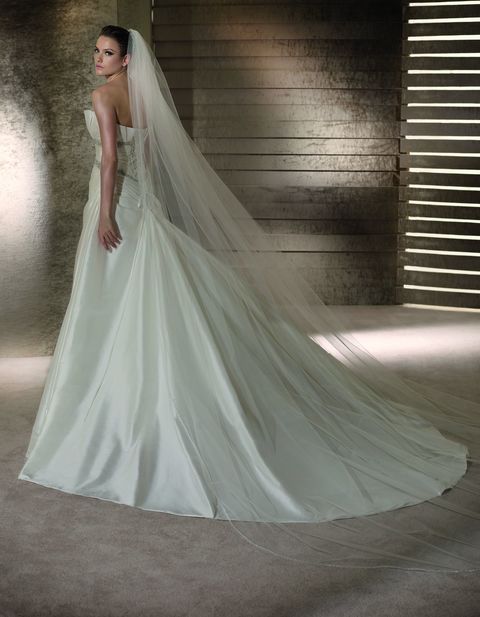 Свадебное платье Regazo. Силуэт А-силуэт. Цвет Айвори / Капучино, Белый / Молочный. Вид 2