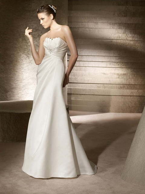 Свадебное платье Retiro. Силуэт А-силуэт, Прямое. Цвет Айвори / Капучино, Белый / Молочный. Вид 3