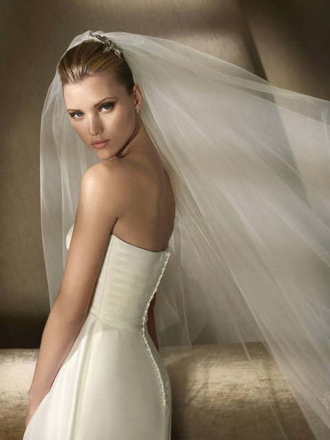 Свадебное платье Romareda. Силуэт Рыбка, А-силуэт. Цвет Айвори / Капучино, Белый / Молочный. Вид 3