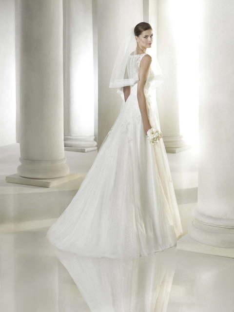 Свадебное платье Sabola. Силуэт А-силуэт. Цвет Белый / Молочный. Вид 2