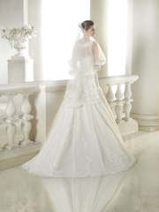 Свадебное платье Shantay. Силуэт А-силуэт, Рыбка. Цвет Белый / Молочный, Айвори / Капучино. Вид 2