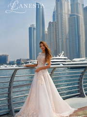 Свадебное платье Lucera. Силуэт А-силуэт. Цвет оттенки Розового. Вид 1