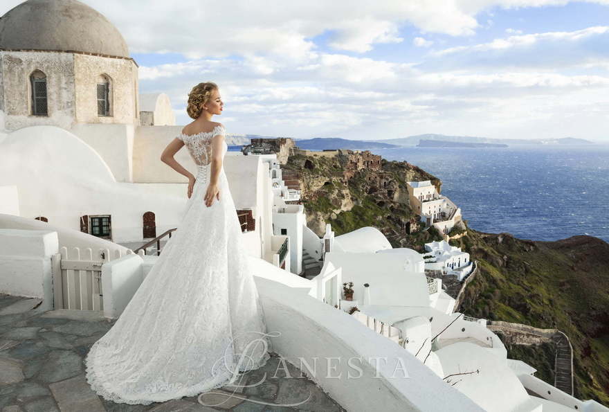 Свадебное платье Amelija. Силуэт А-силуэт. Цвет Белый / Молочный. Вид 3