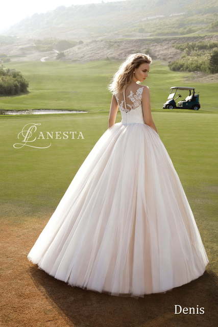 Свадебное платье Denis. Силуэт Пышное, А-силуэт. Цвет Белый / Молочный, Персик / Оранжевый, оттенки Розового. Вид 2