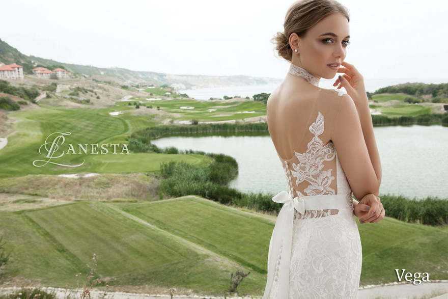 Свадебное платье Vega. Силуэт Рыбка, А-силуэт. Цвет Белый / Молочный. Вид 3